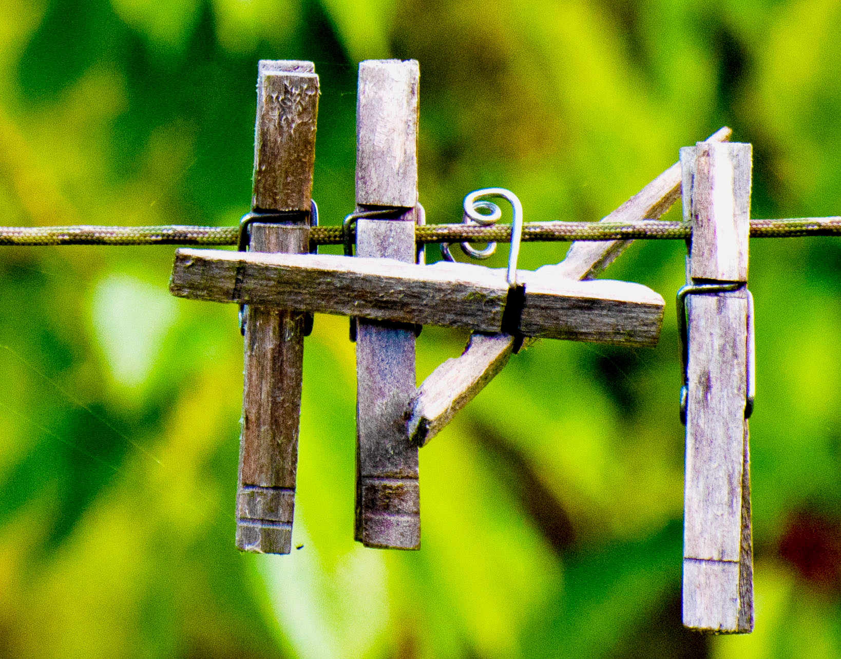 Belau Bekiis (Wake up Palau)